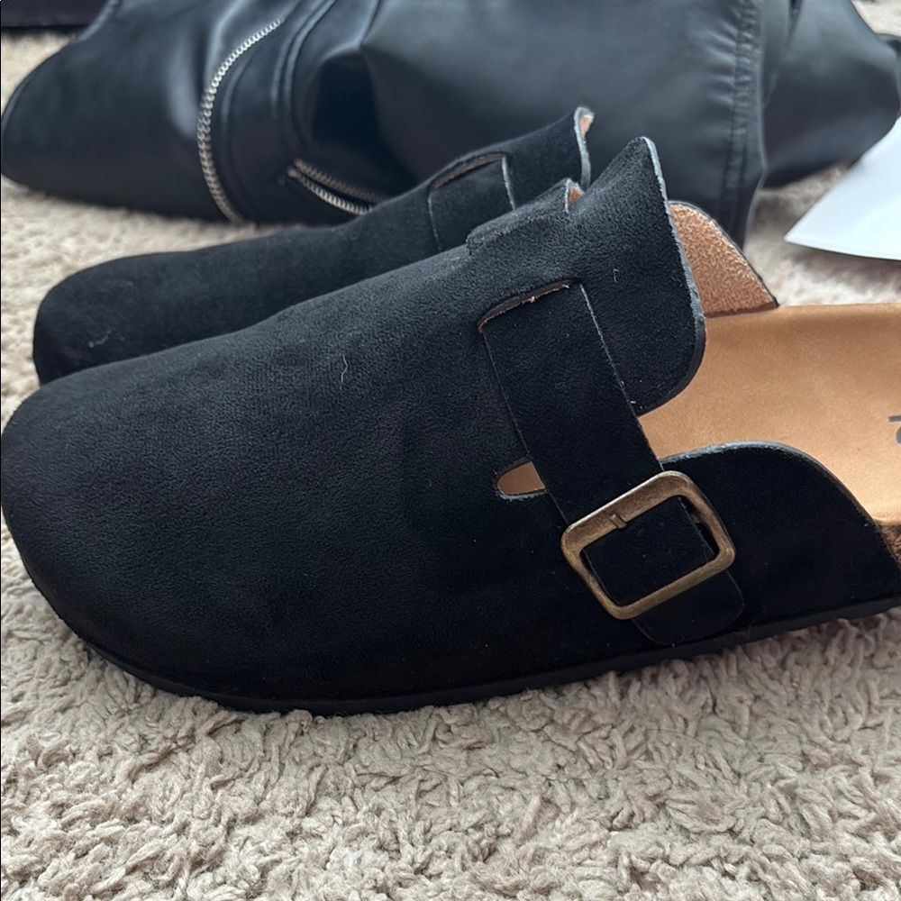 Black Suede Buckle Slip-On Shoes